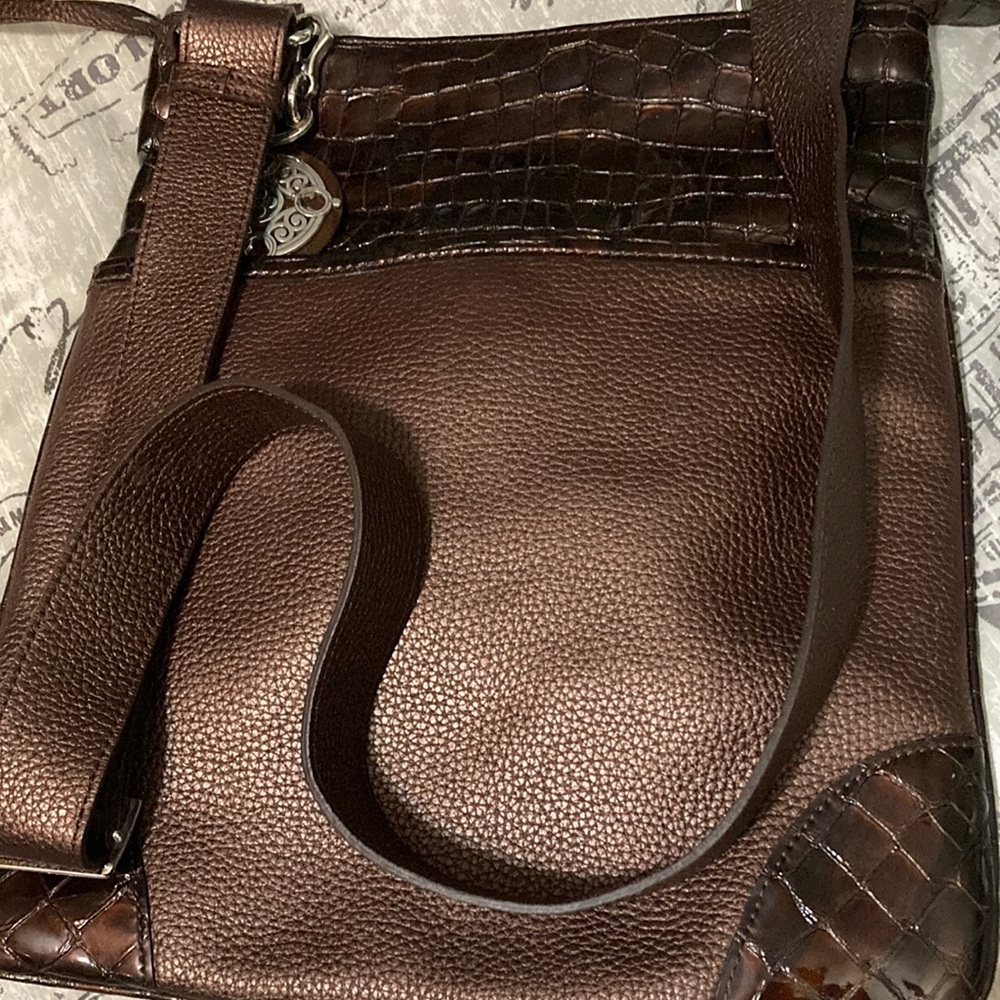 Brighton EUC Peyton Faux Crocodile Pebbled Leather Copper/Brown Bag with charm. - Picture 14 of 14